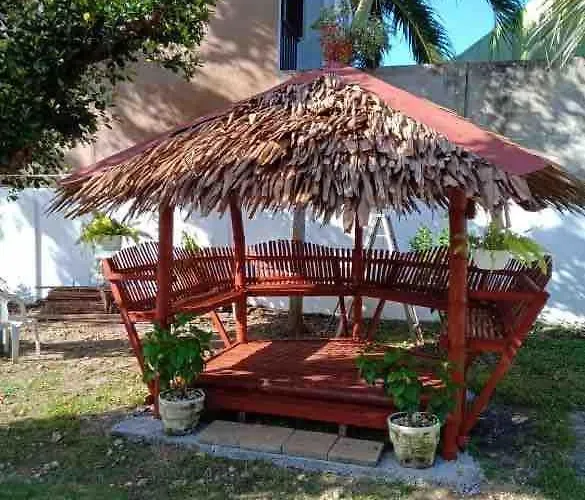 House With Private Pool And Extensive Garden ヴィラ Suba Basbas